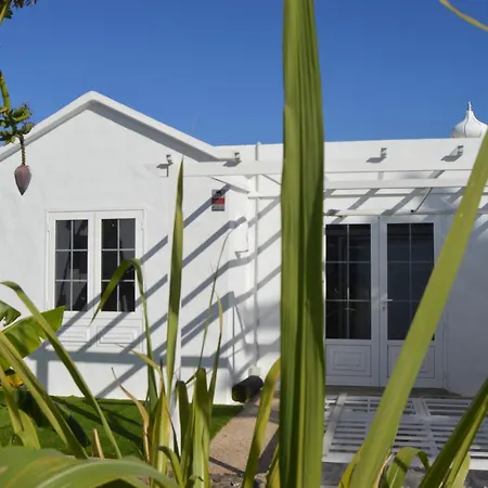 Βίλα Lanzasuites (adults Only)