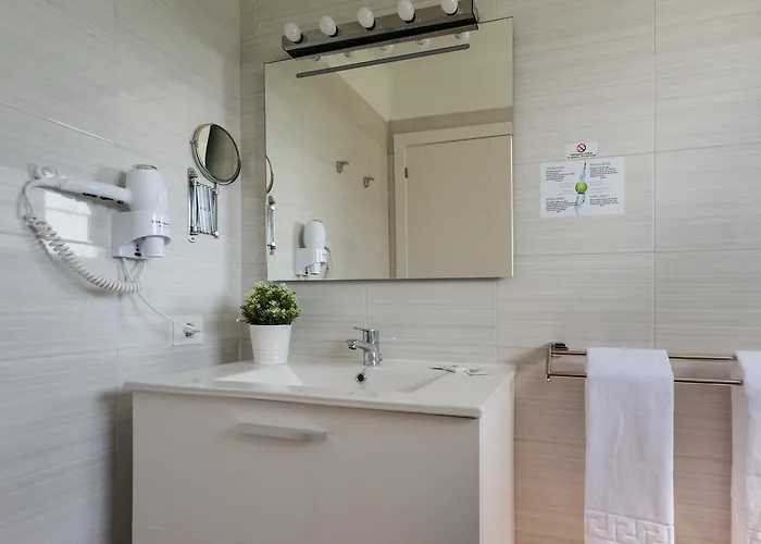 Lanzasuites (adults Only) * بلايا بلانكا