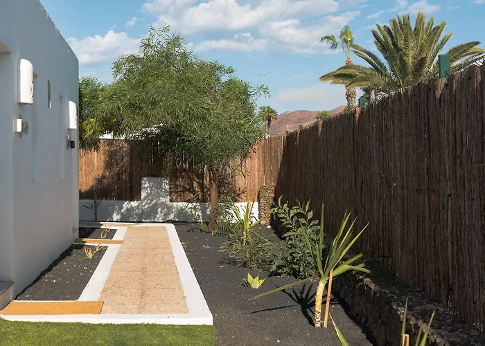 Lanzasuites (adults Only) * بلايا بلانكا